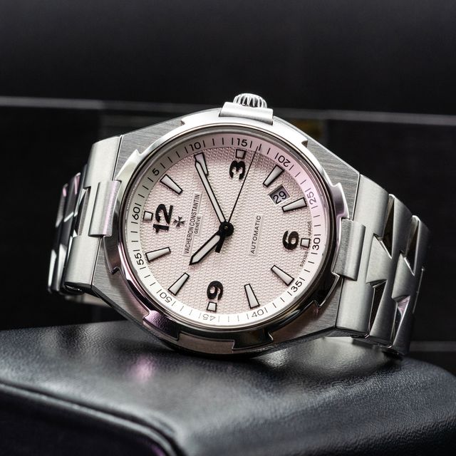 Vacheron Constantin Overseas 47040/B01A-9093 Image 2